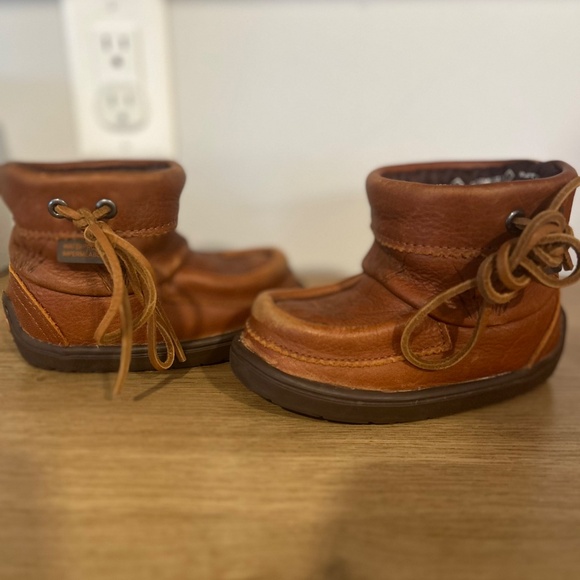 Toddler Manitobah Mukluks - Picture 4 of 4